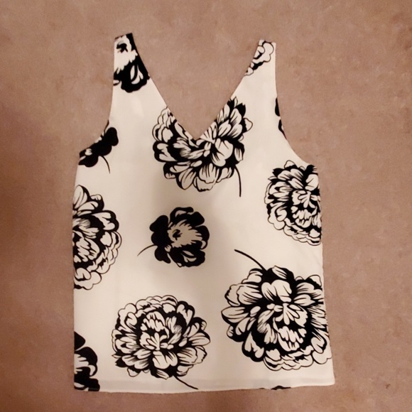 Banana Republic floral lined tank top size Small - Picture 7 of 8